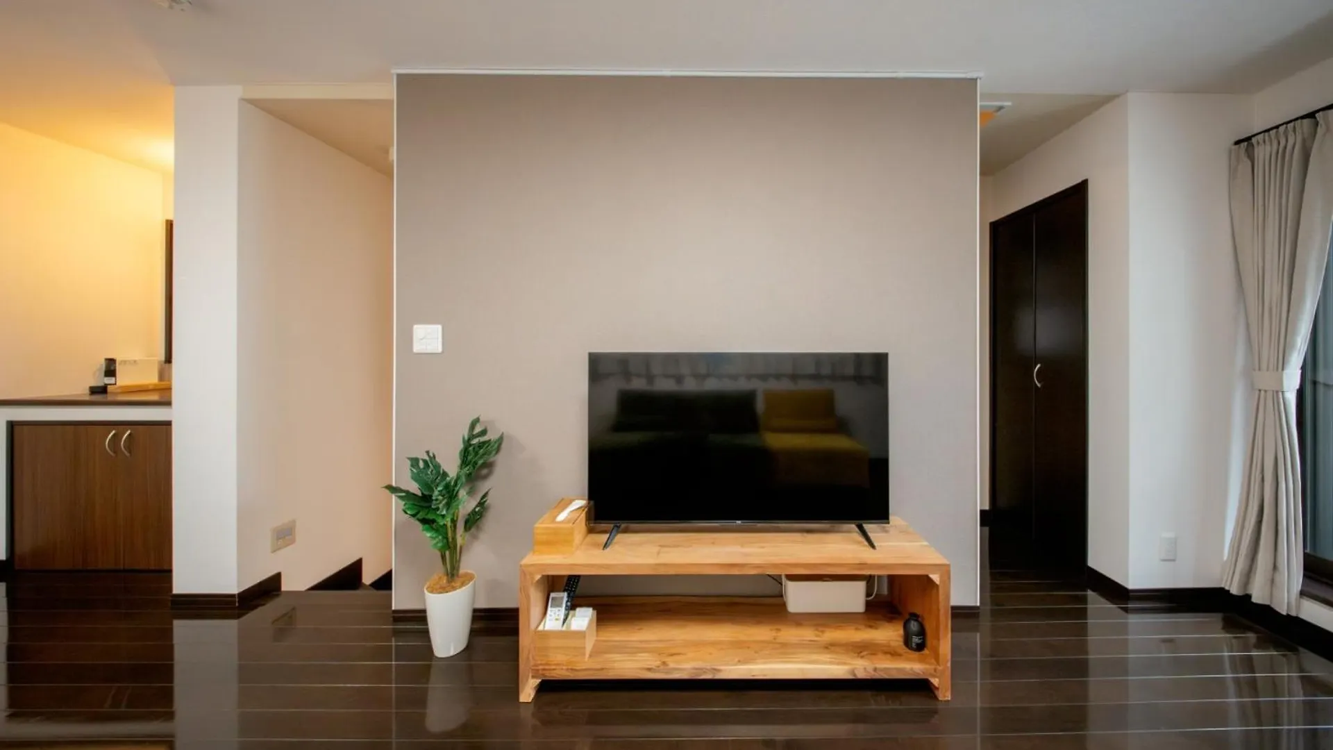 Hotel Yuga - Vacation Stay 82984V Tokyo Holiday home